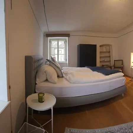 Donauhaus Lägenhet *