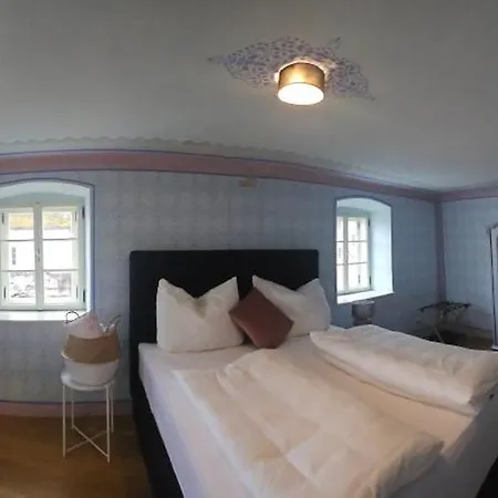 Donauhaus Lägenhet
