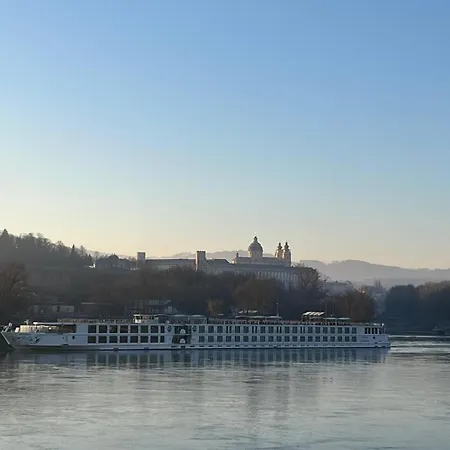 Donauhaus *
